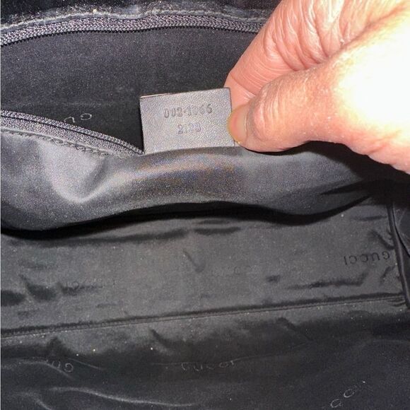 Gucci Black Jackie Bag with Silver-Tone Closure - Picture 7 of 11